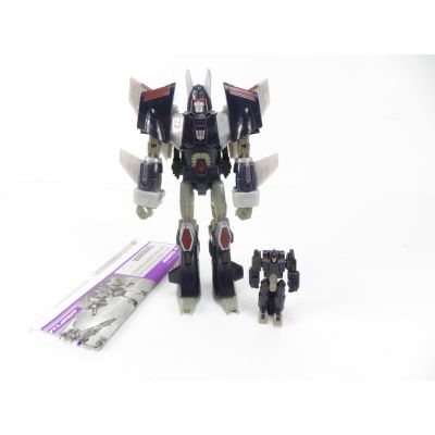 Transformers Universe Cyclonus
