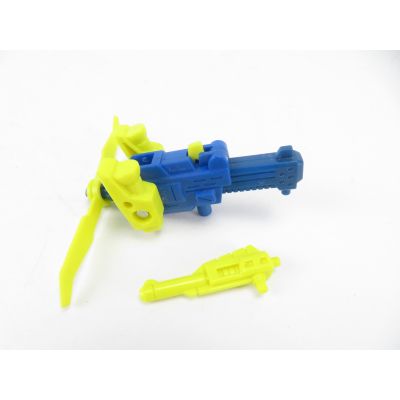 Transformers G1 Action Masters Bumblebee Heli-Pack & Handgun