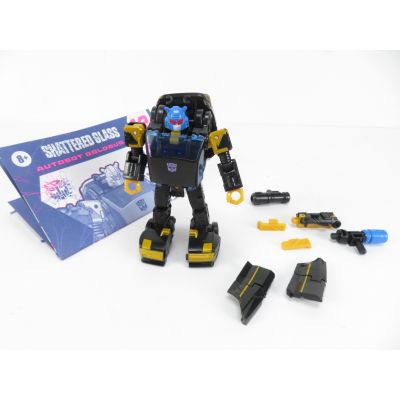 Transformers WFC: Shattered Glass Goldbug (broken)