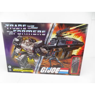 Transformers x GI Joe: Megatron H.I.S.S. Tank & Cobra Baroness