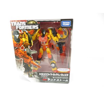 Transformers Generations Sandstorm TG29 Takara