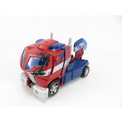 Transformers Animated The Battle Begins Optimus Prime