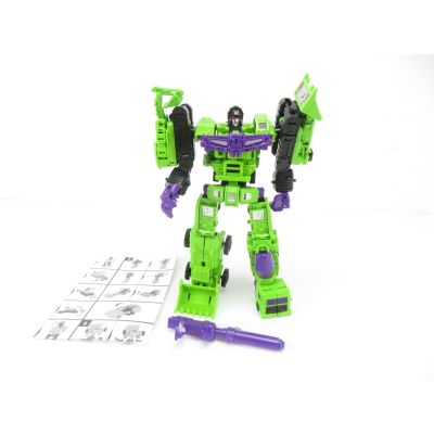 Transformation 6 in 1 Devastator model