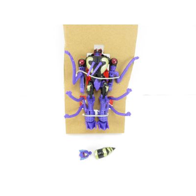 Transformers Buzzworthy Legacy Skywasp