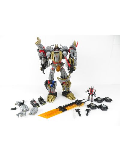 Transformers Power of the Primes Volcanicus + upgrade kit