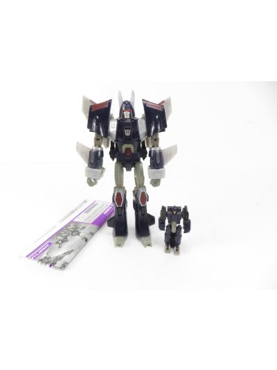 Transformers Universe Cyclonus