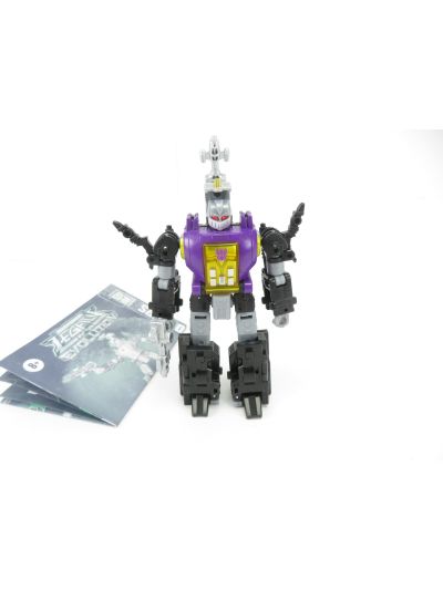 Transformers Legacy Evolution Bombshell