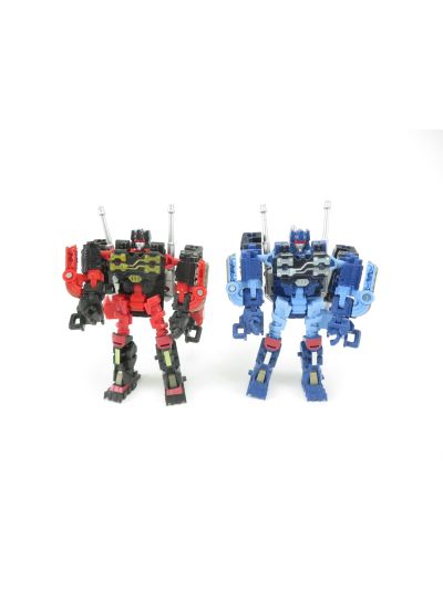 Transformers Adventure TAV32 Rumble & Frenzy
