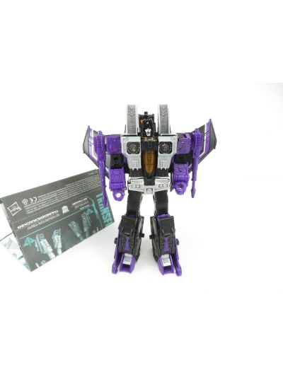Transformers WFC: Earthrise Skywarp