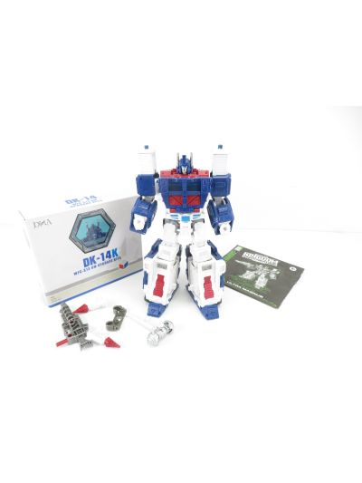 Transformers WFC: Kingdom Ultra Magnus + upgrade kit
