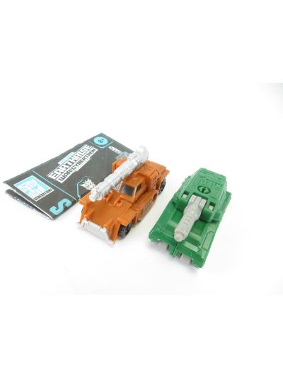 Transformers WFC: Earthrise Growl & Bombshock Military Patrol