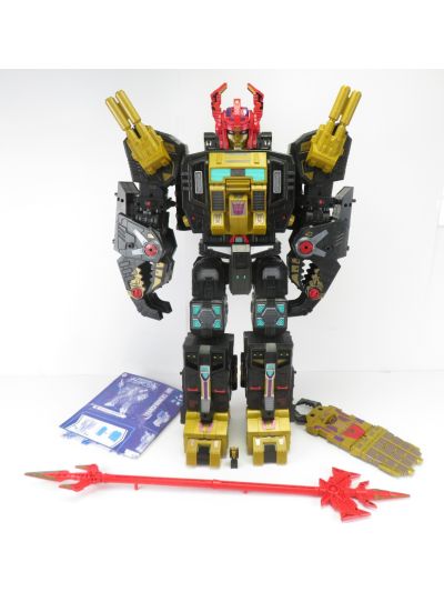 Transformers Legacy Selects Black Zarak + reprolabels