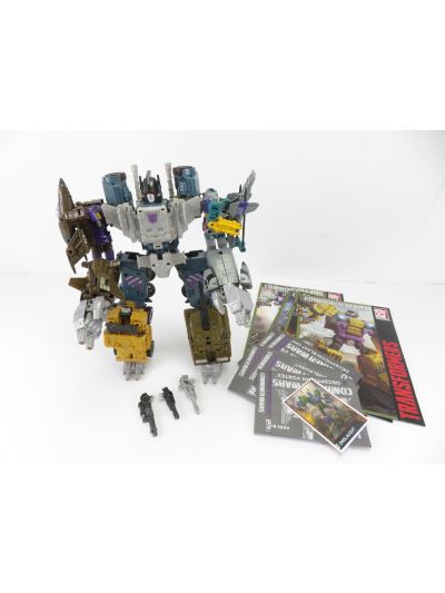 Transformers Combiner Wars Bruticus