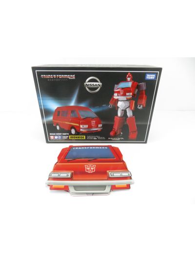 Transformers Masterpiece MP27 Ironhide + coin