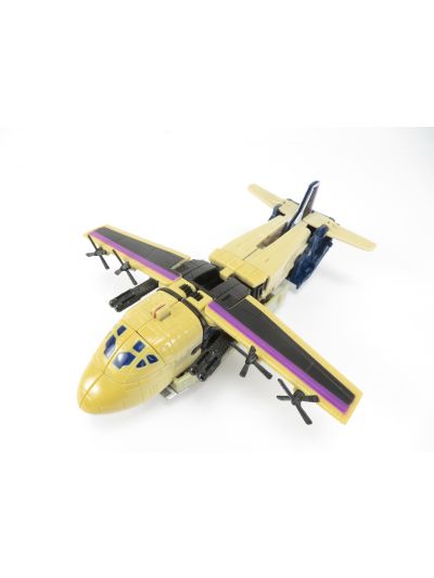 Transformers Universe Tankor (yellowed)