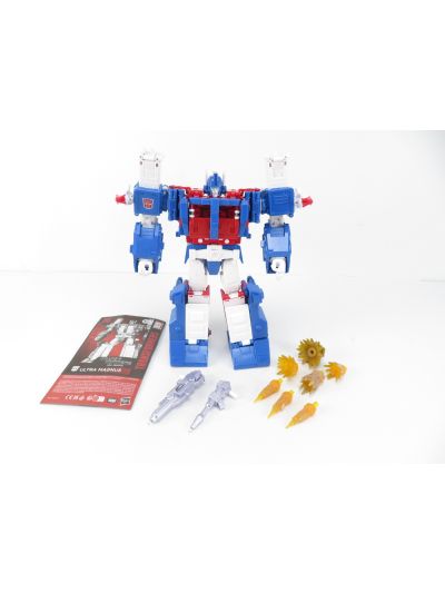 Transformers Studio Series 86 Ultra Magnus