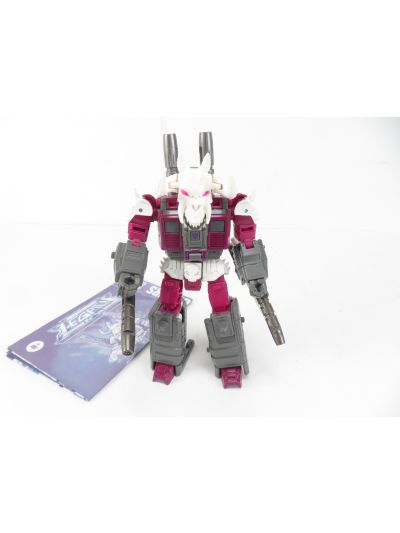 Transformers Legacy Skullgrin
